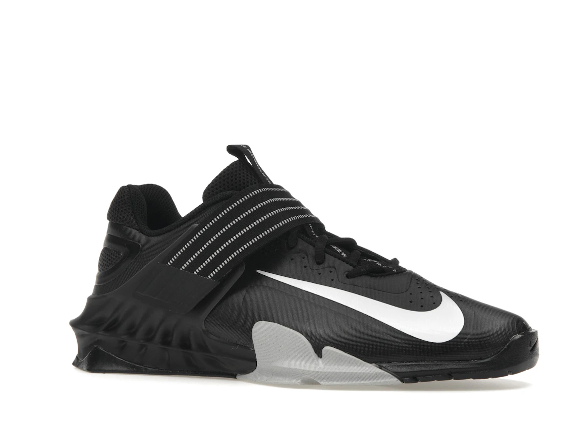 Vue 4 de Nike Savaleos Black White