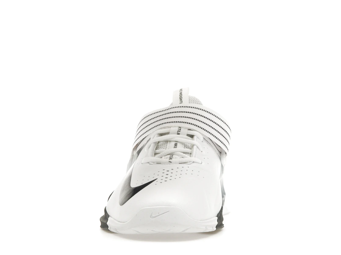 Vue 11 de Nike Savaleos White Iron Grey Laser Orange Black