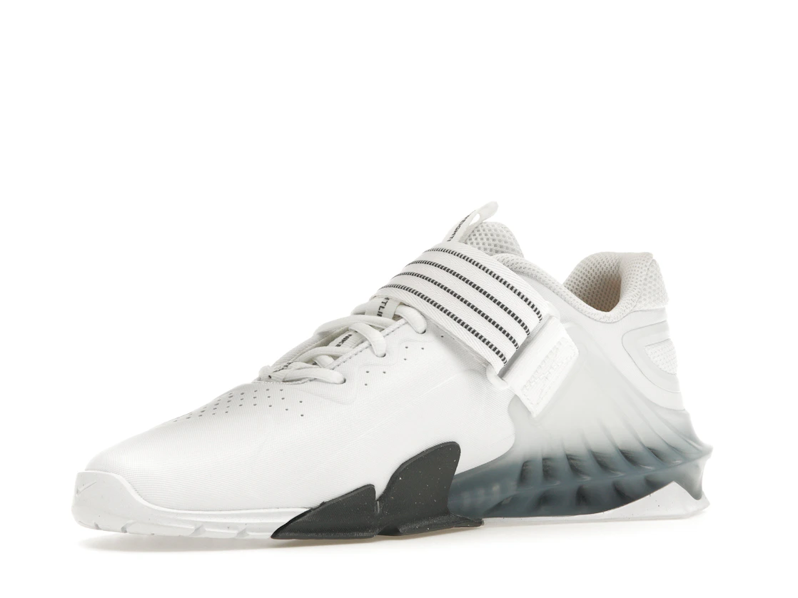 Vue 16 de Nike Savaleos White Iron Grey Laser Orange Black