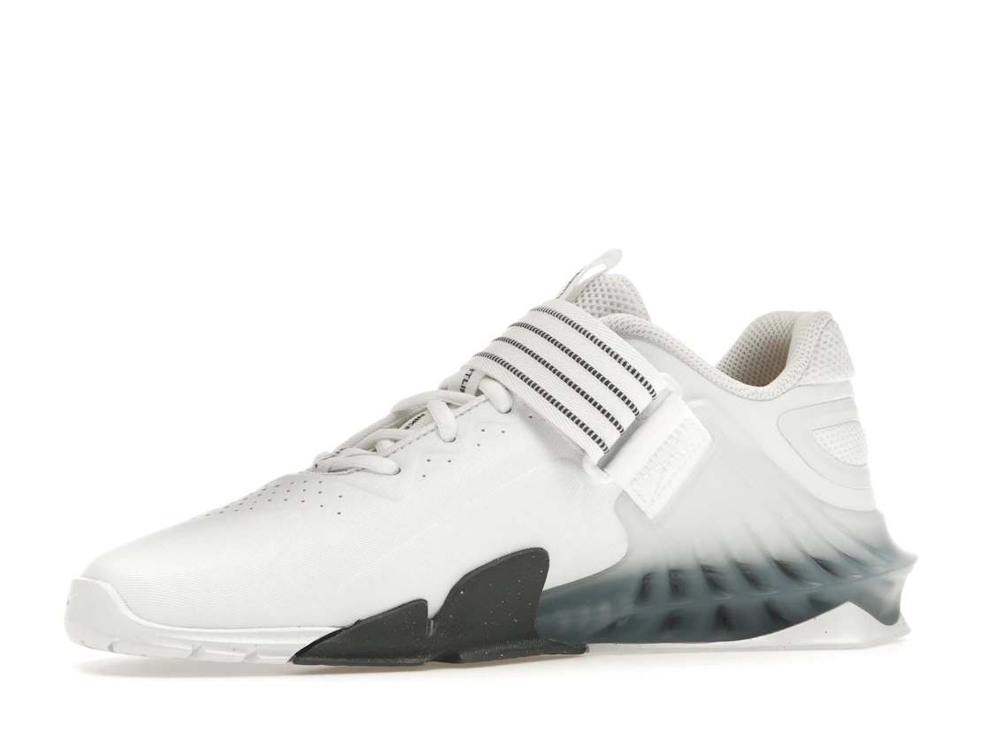 Vue 17 de Nike Savaleos White Iron Grey Laser Orange Black
