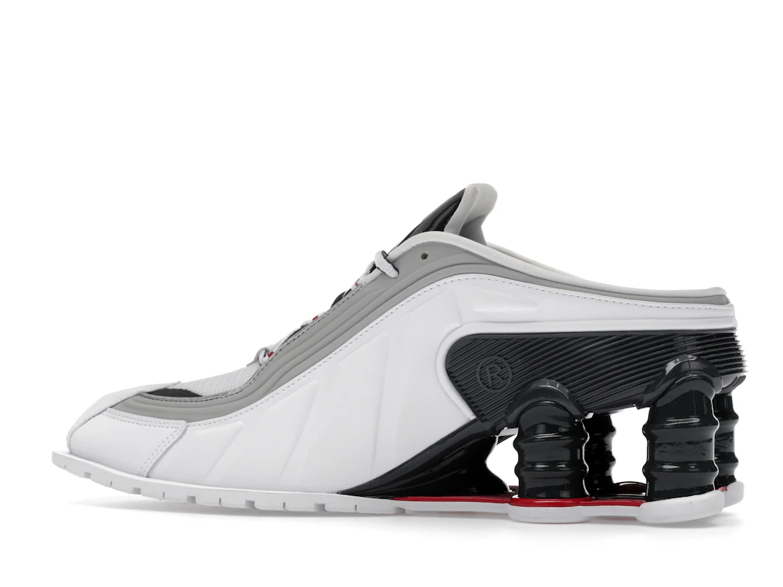 Vue 21 de Nike Shox MR4 Mule Martine Rose Metallic Platinum Varsity Red 