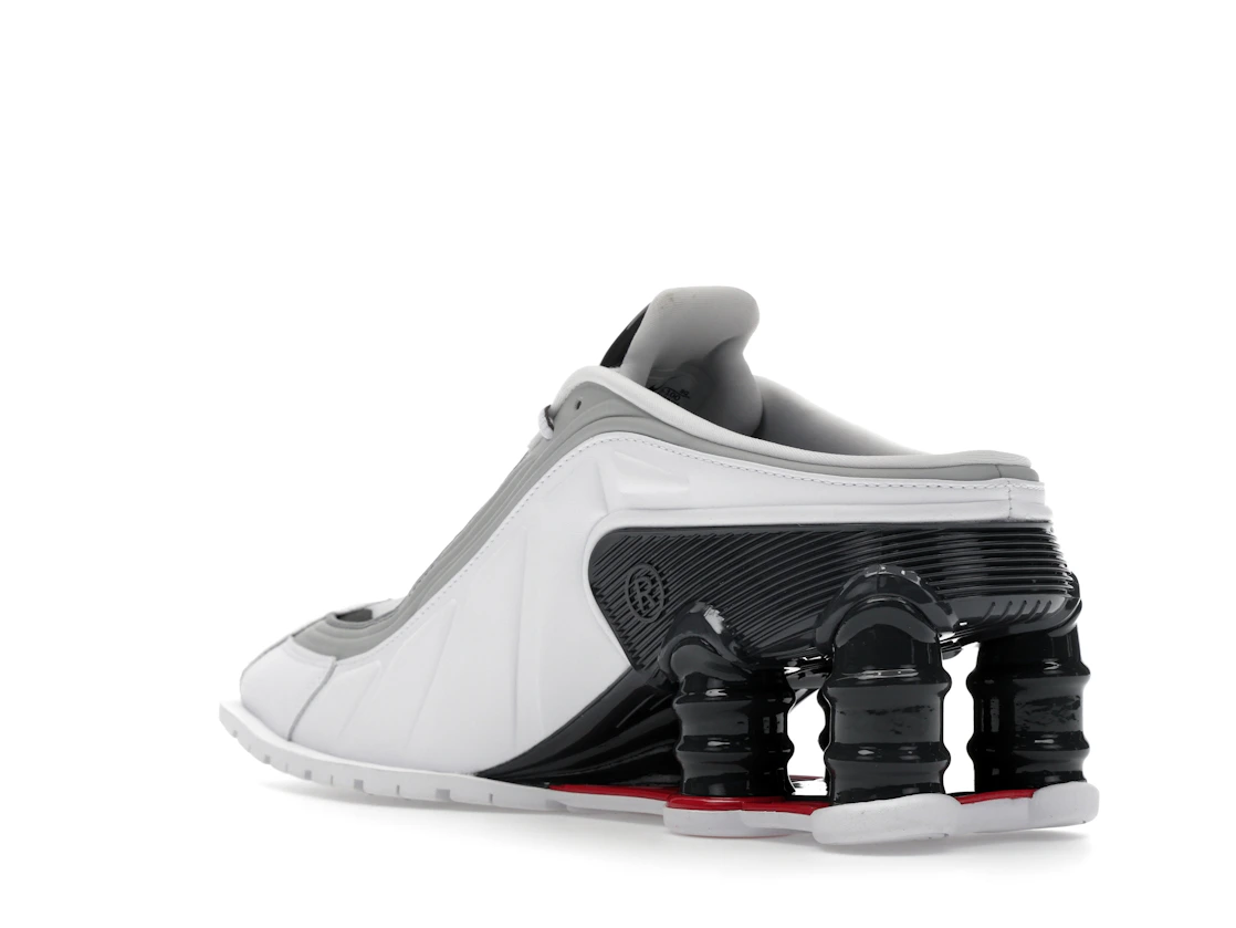 Vue 24 de Nike Shox MR4 Mule Martine Rose Metallic Platinum Varsity Red 