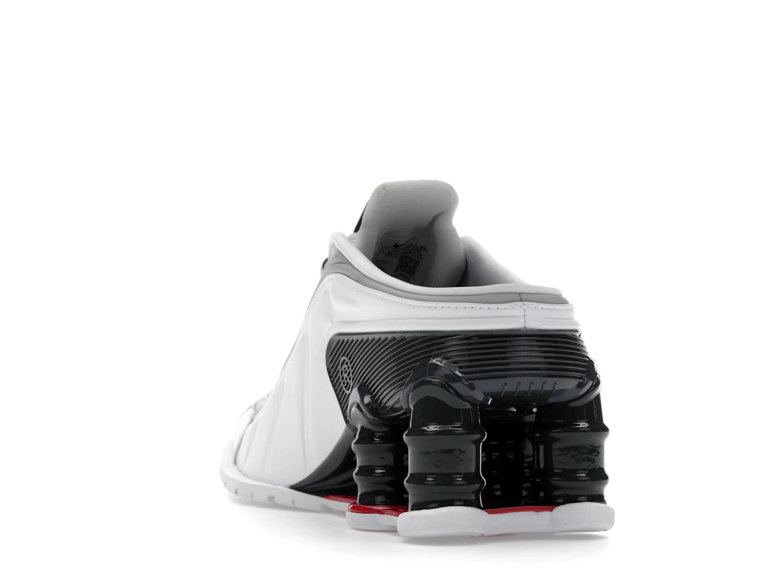 Vue 26 de Nike Shox MR4 Mule Martine Rose Metallic Platinum Varsity Red 