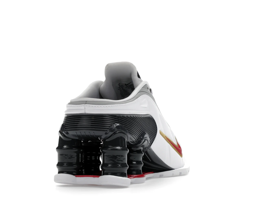 Vue 30 de Nike Shox MR4 Mule Martine Rose Metallic Platinum Varsity Red 