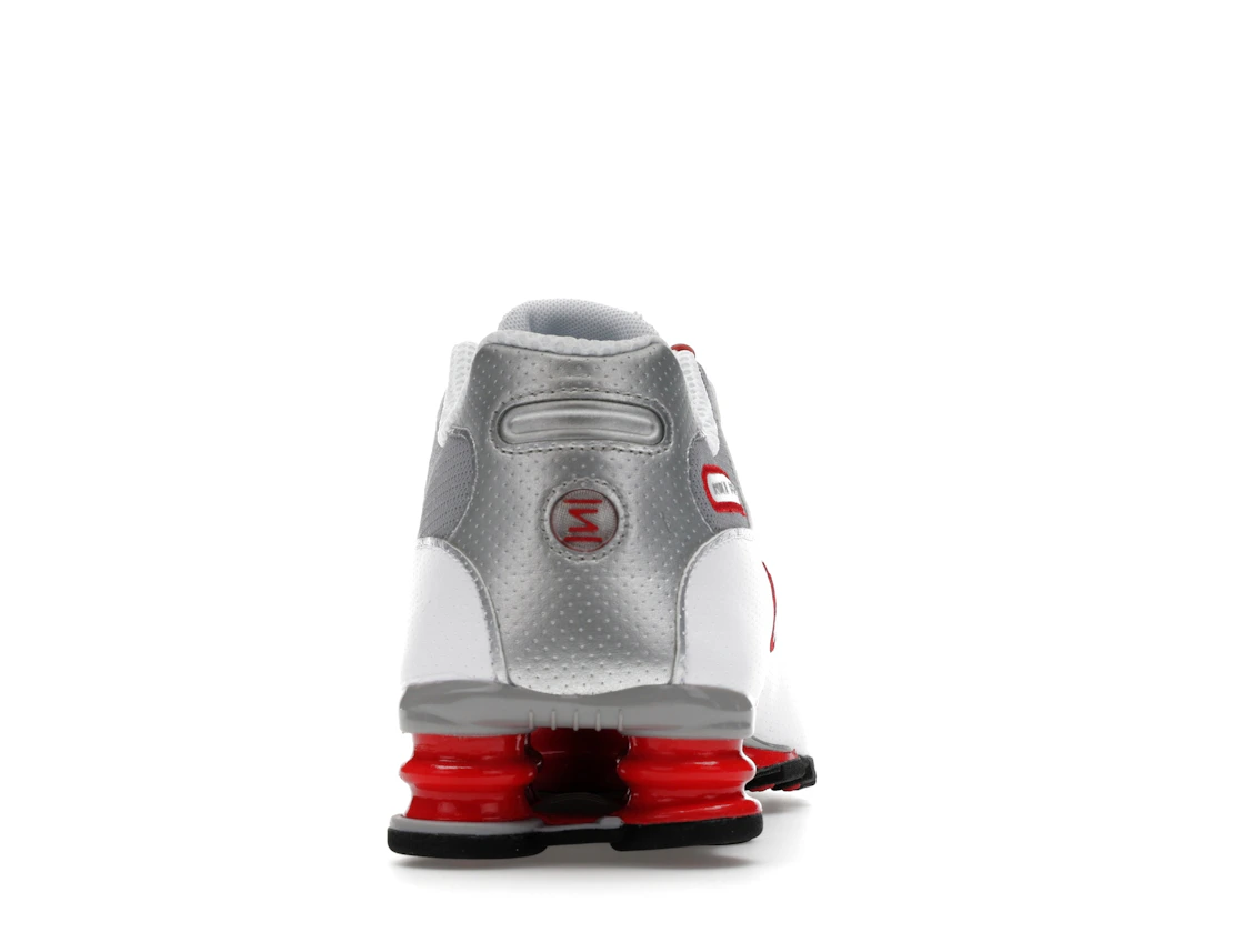Vue 28 de Nike Shox NZ White Red Metallic Silver