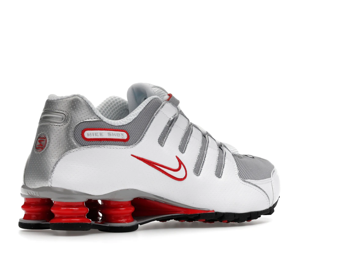 Vue 33 de Nike Shox NZ White Red Metallic Silver