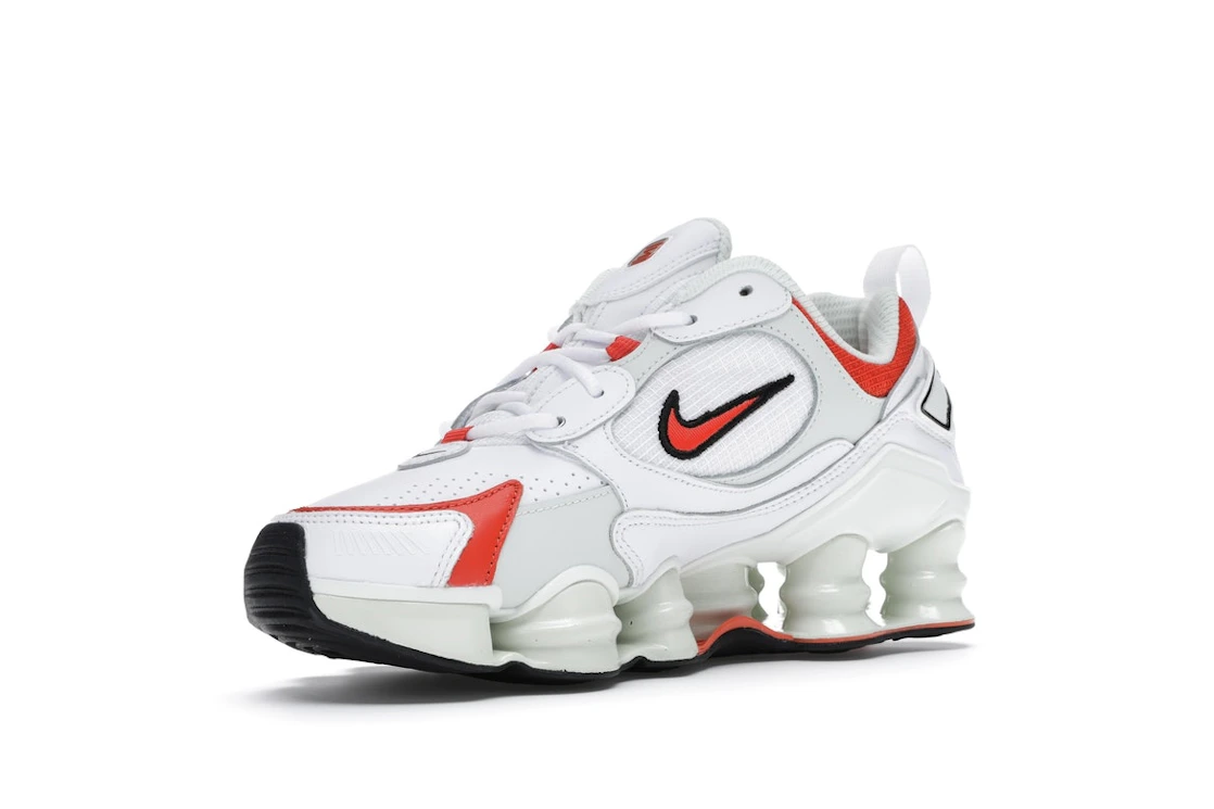 Vue 15 de Nike Shox Nova White Red 