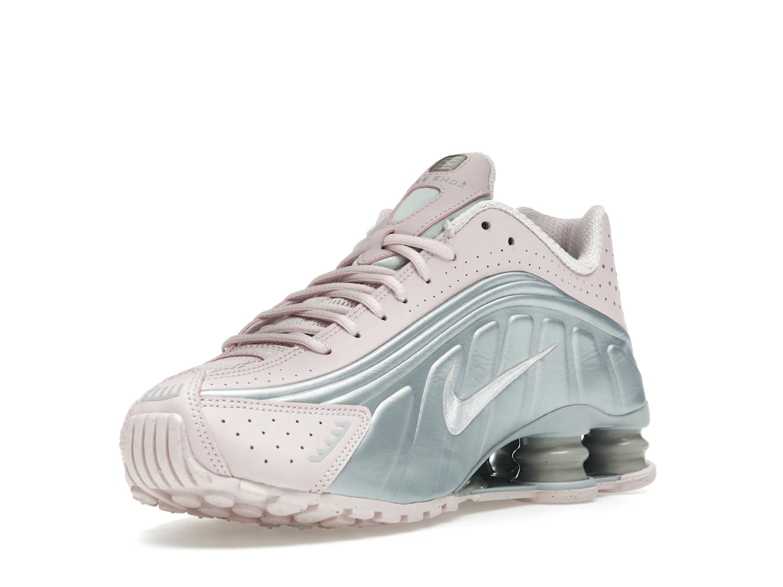 Vue 14 de Nike Shox R4 Barely Rose Metallic Platinum 