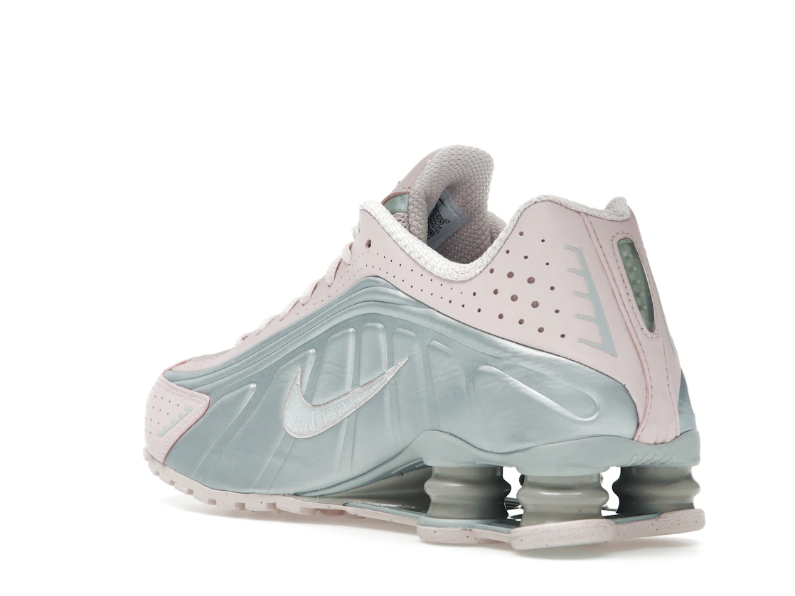 Vue 24 de Nike Shox R4 Barely Rose Metallic Platinum 