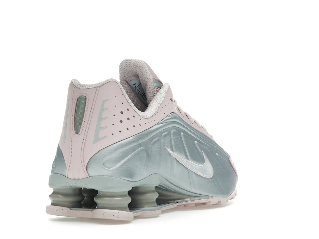 Vue 31 de Nike Shox R4 Barely Rose Metallic Platinum 