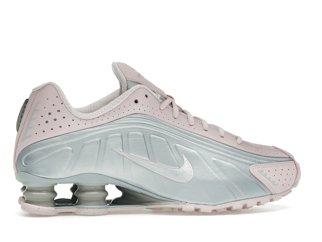 Vue 36 de Nike Shox R4 Barely Rose Metallic Platinum 