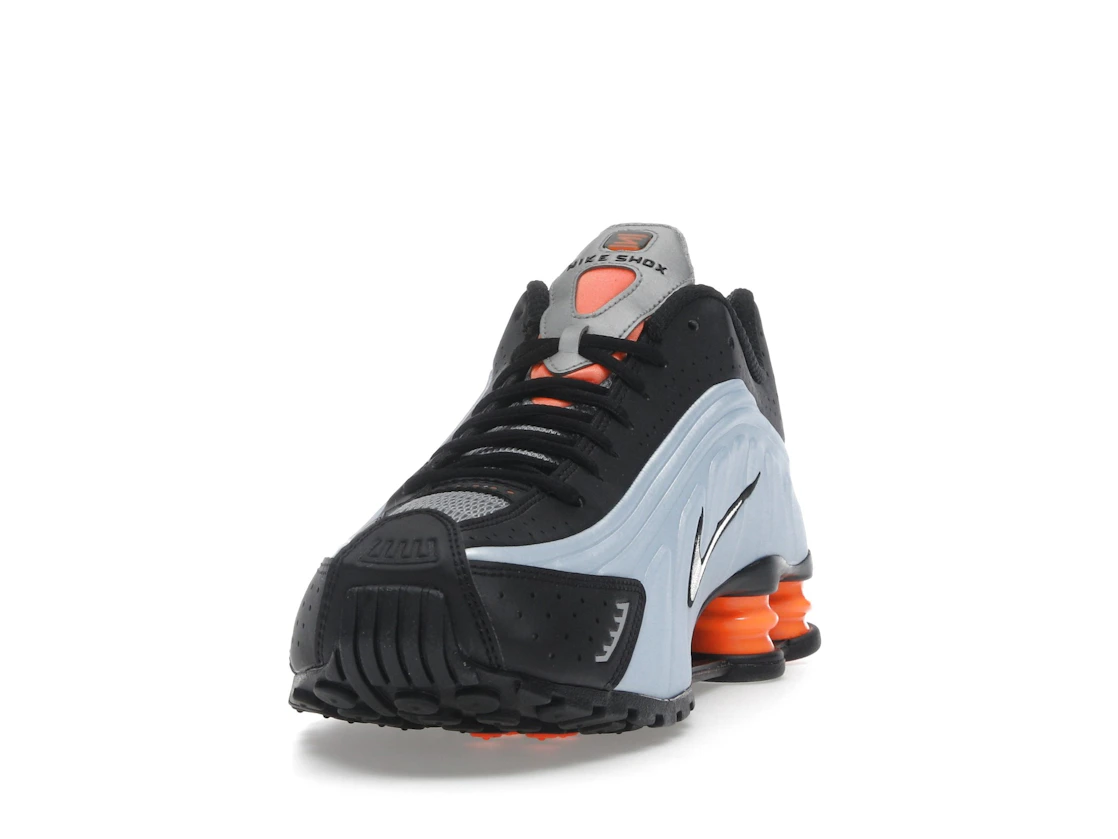 Vue 12 de Nike Shox R4 Blue Tint Total Orange Black Metallic Silver 