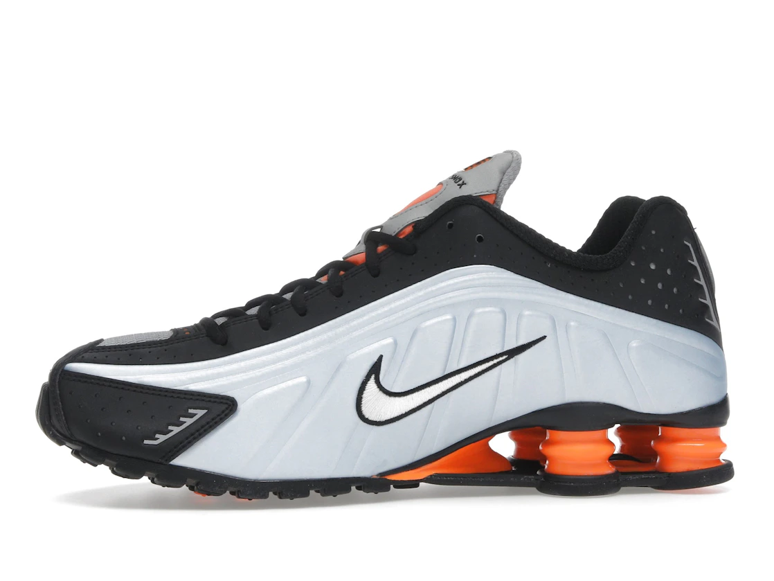 Vue 18 de Nike Shox R4 Blue Tint Total Orange Black Metallic Silver 