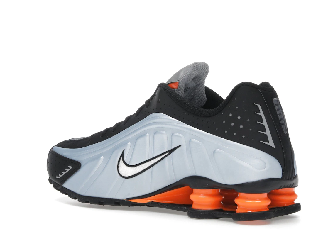 Vue 23 de Nike Shox R4 Blue Tint Total Orange Black Metallic Silver 