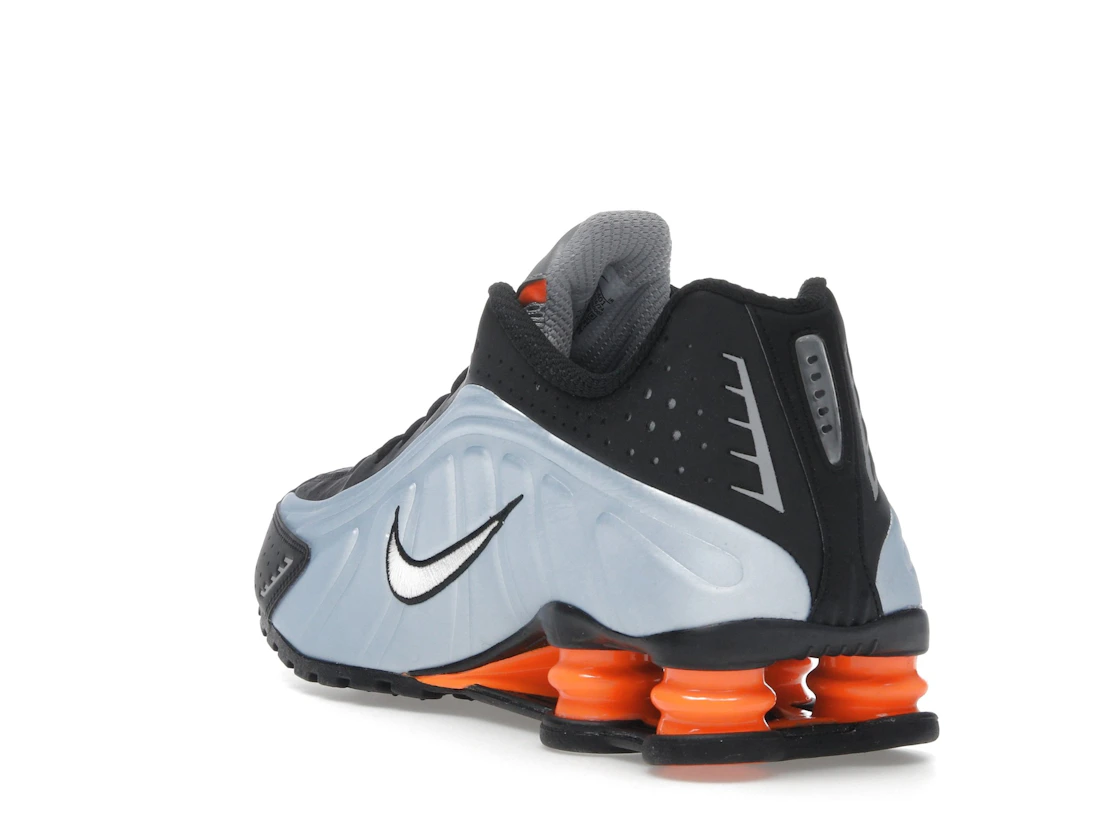 Vue 25 de Nike Shox R4 Blue Tint Total Orange Black Metallic Silver 
