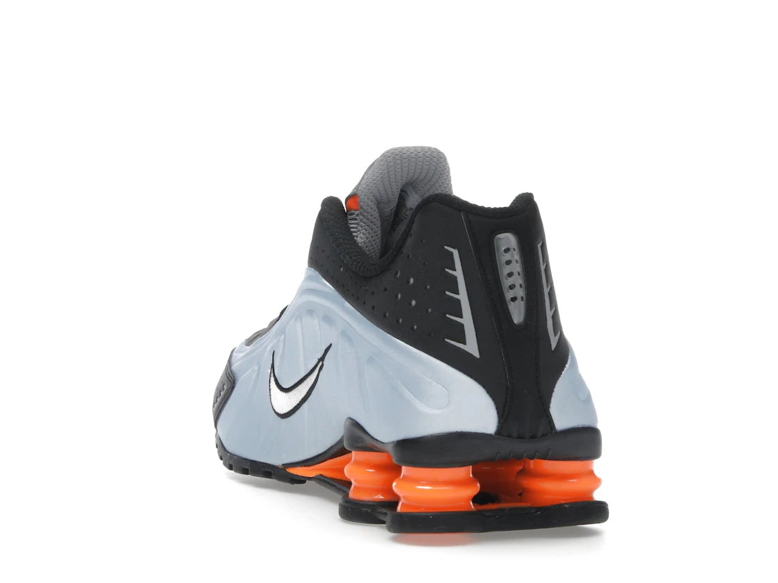 Vue 26 de Nike Shox R4 Blue Tint Total Orange Black Metallic Silver 