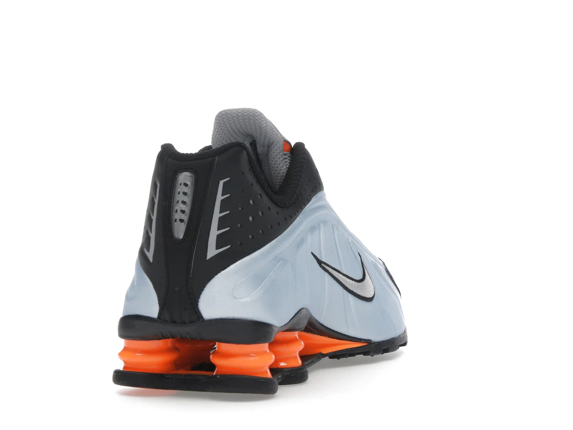 Vue 30 de Nike Shox R4 Blue Tint Total Orange Black Metallic Silver 