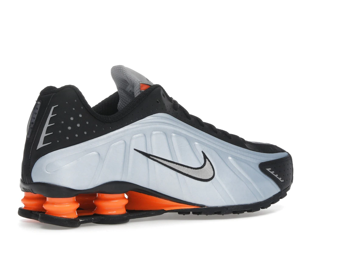 Vue 34 de Nike Shox R4 Blue Tint Total Orange Black Metallic Silver 