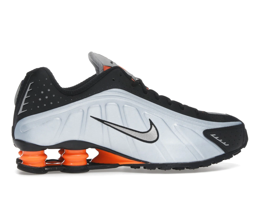 Vue 36 de Nike Shox R4 Blue Tint Total Orange Black Metallic Silver 
