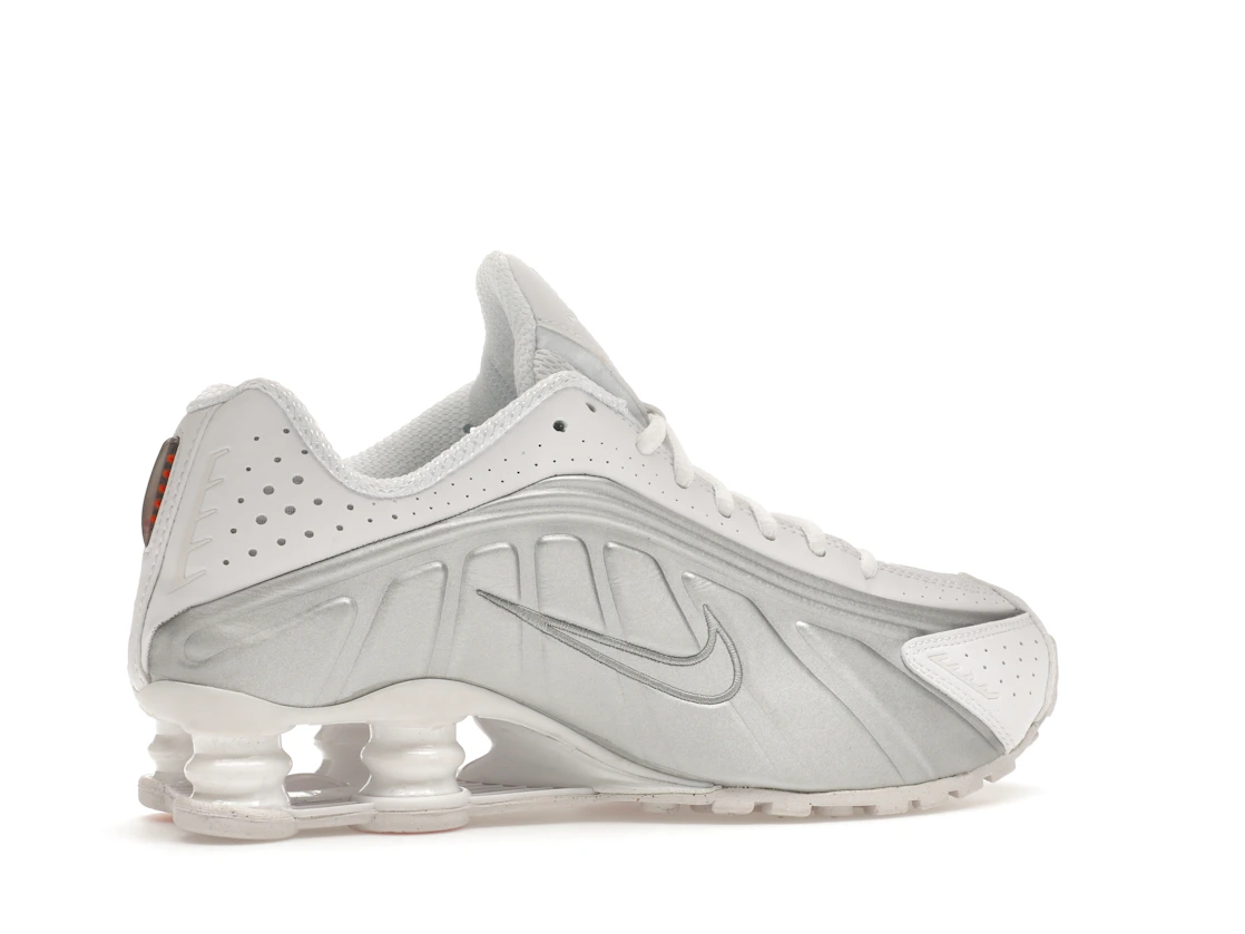 Vue 35 de Nike Shox R4 White Metallic Silver 