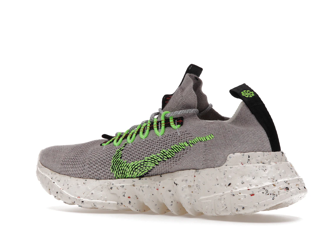 Vue 22 de Nike Space Hippie 01 Electric Green