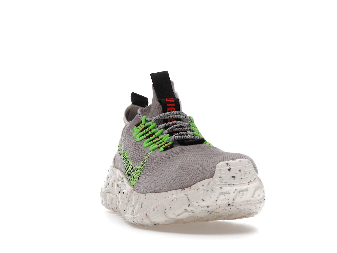 Vue 8 de Nike Space Hippie 01 Electric Green