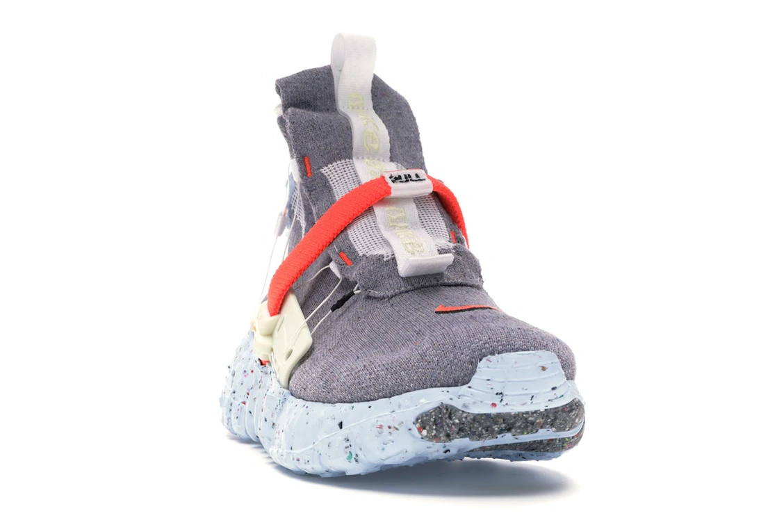 Vue 8 de Nike Space Hippie 03 Vast Grey Hyper Crimson