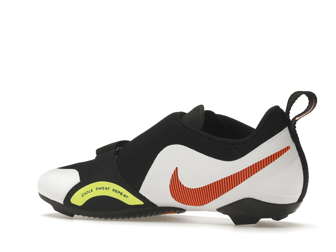 Vue 22 de Nike SuperRep Cycle Black Clear Emerald