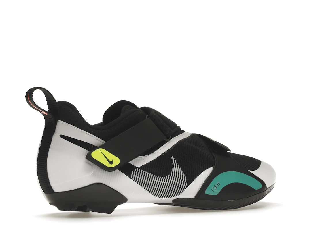 Vue 34 de Nike SuperRep Cycle Black Clear Emerald