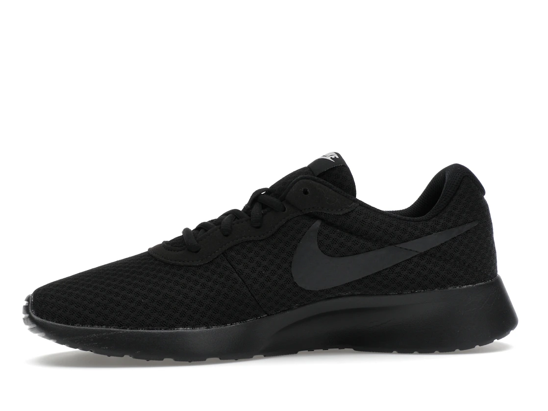 Vue 18 de Nike Tanjun Black Black-White 