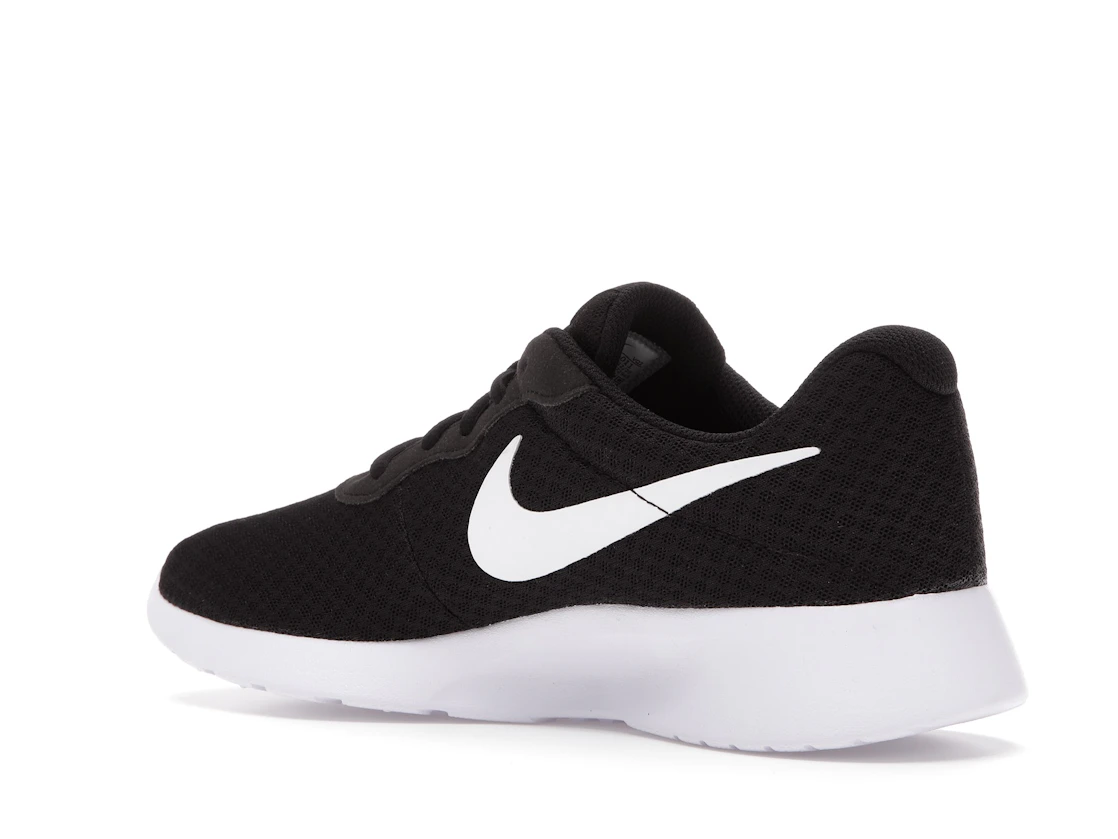 Vue 23 de Nike Tanjun Black White 