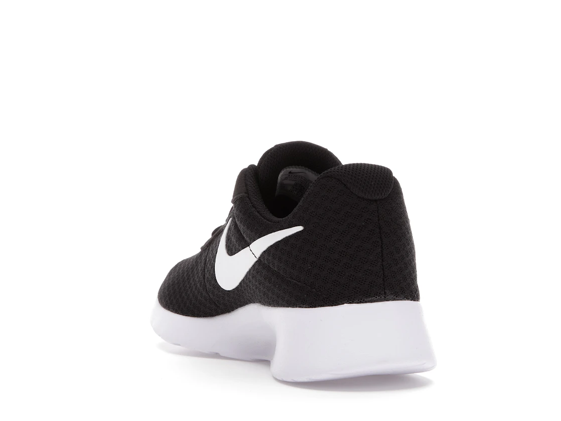 Vue 26 de Nike Tanjun Black White 