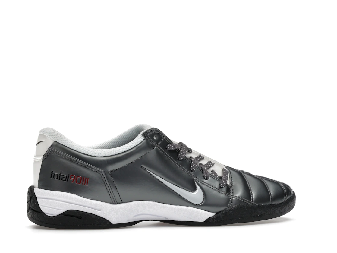Vue 35 de Nike Total 90 3 Light Graphite