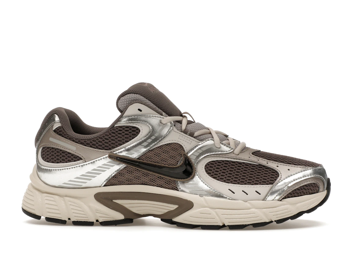 Vue 2 de Nike V5 RNR Cave Stone Black