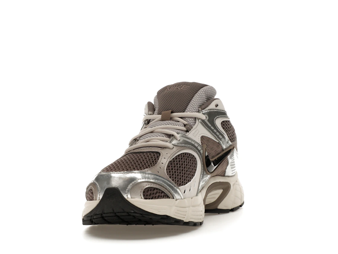 Vue 12 de Nike V5 RNR Cave Stone Black