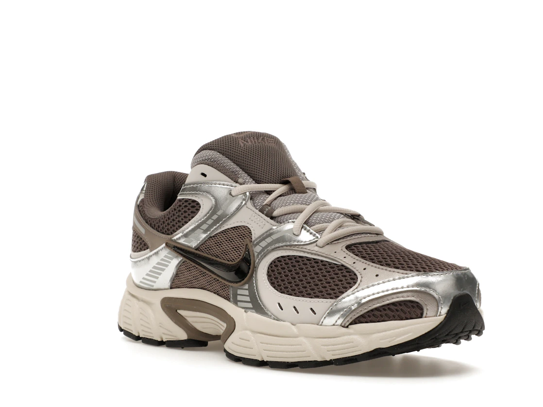 Vue 6 de Nike V5 RNR Cave Stone Black