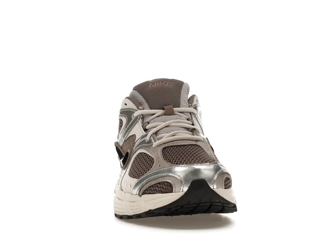 Vue 9 de Nike V5 RNR Cave Stone Black