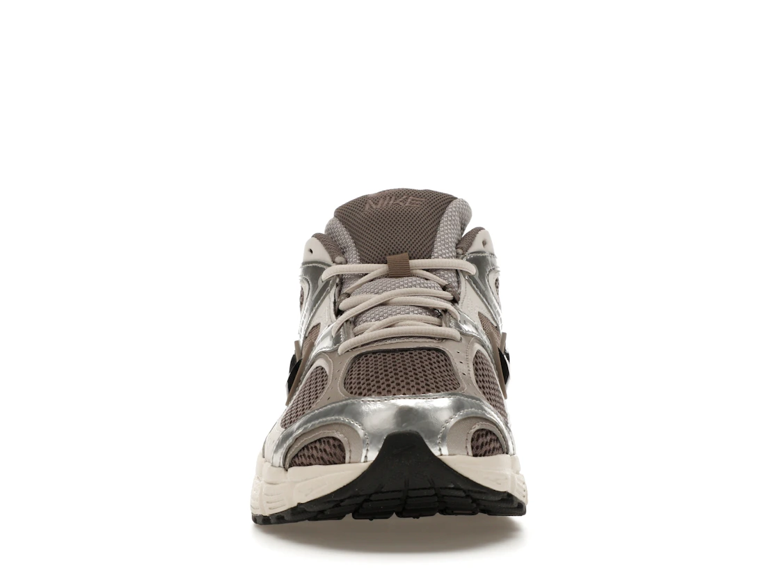 Vue 10 de Nike V5 RNR Cave Stone Black