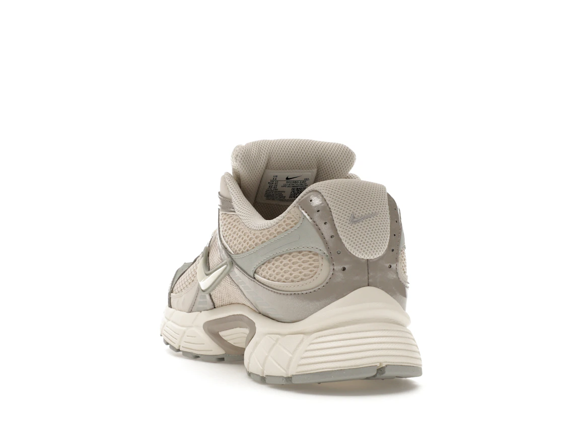 Vue 26 de Nike V5 RNR Oatmeal Pale Ivory