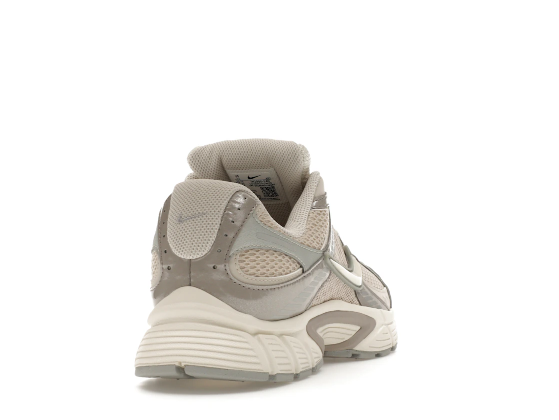 Vue 30 de Nike V5 RNR Oatmeal Pale Ivory
