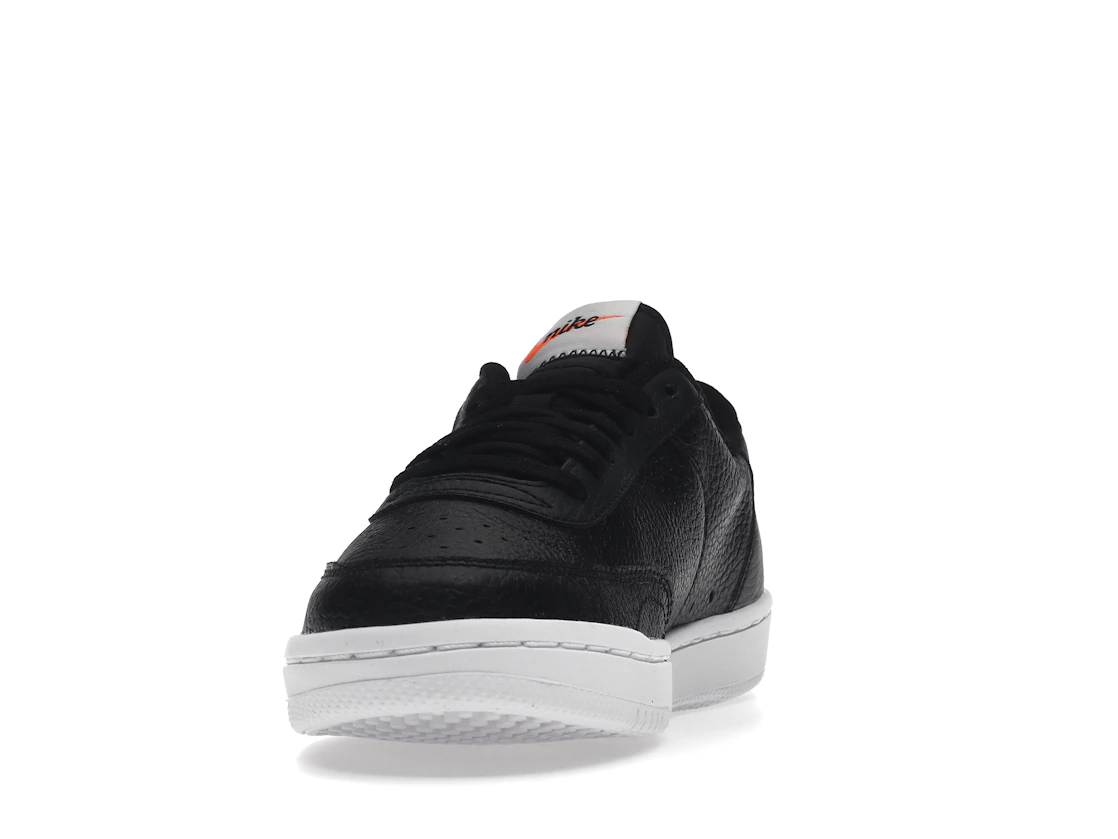 Vue 12 de Nike Vintage Court Premium Black 