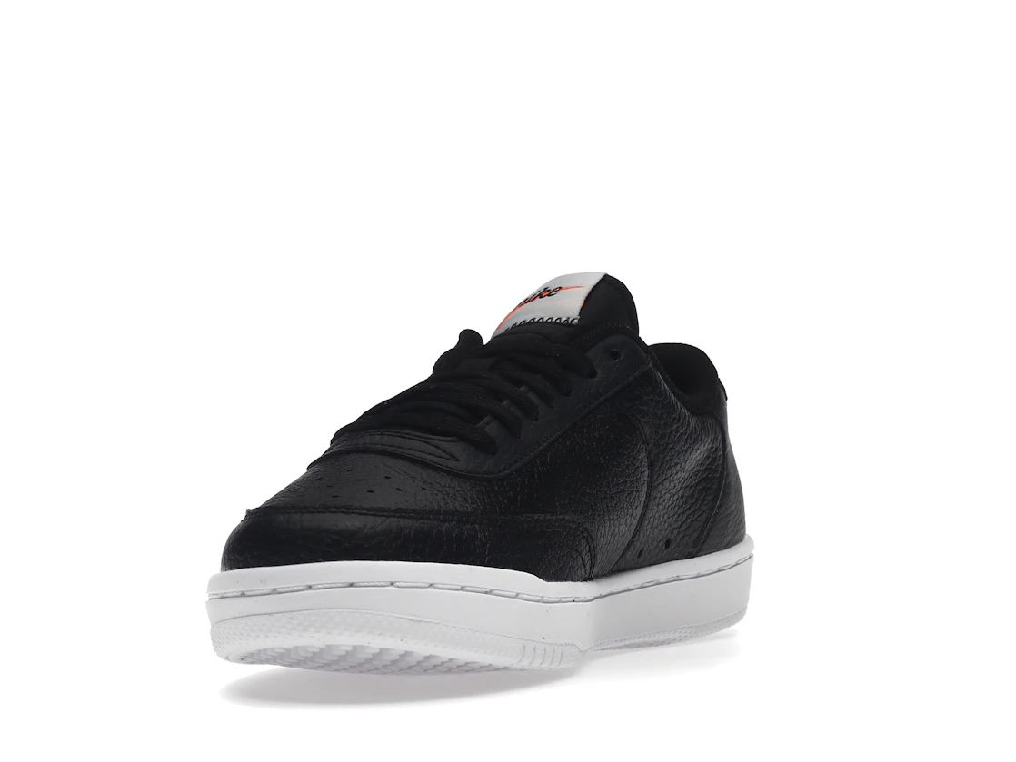 Vue 13 de Nike Vintage Court Premium Black 