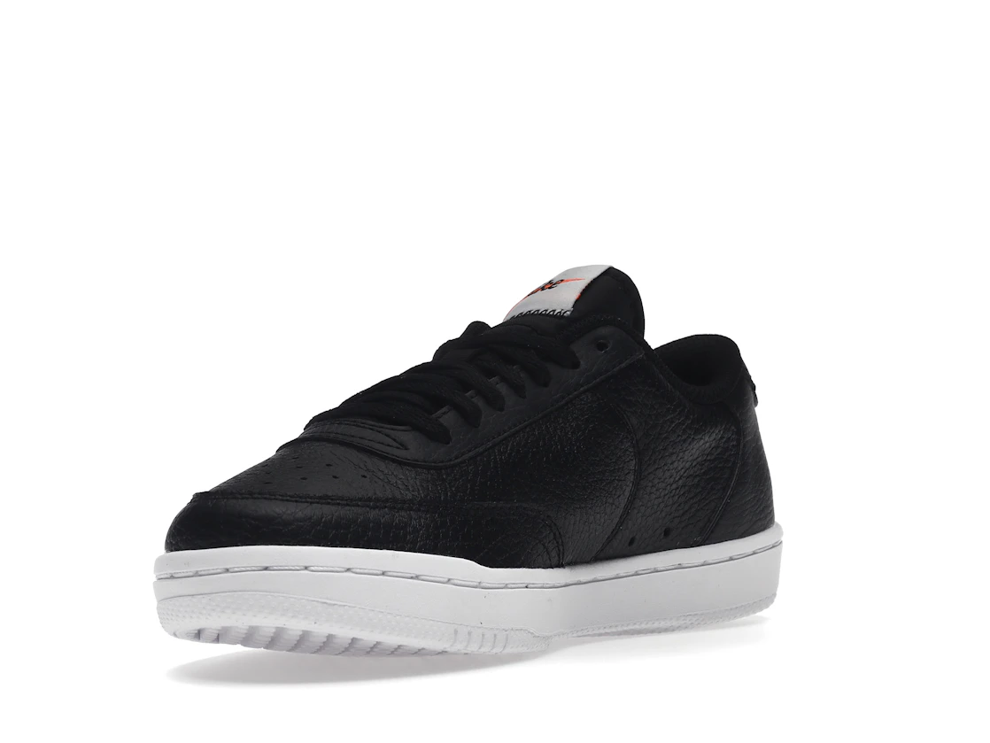 Vue 14 de Nike Vintage Court Premium Black 