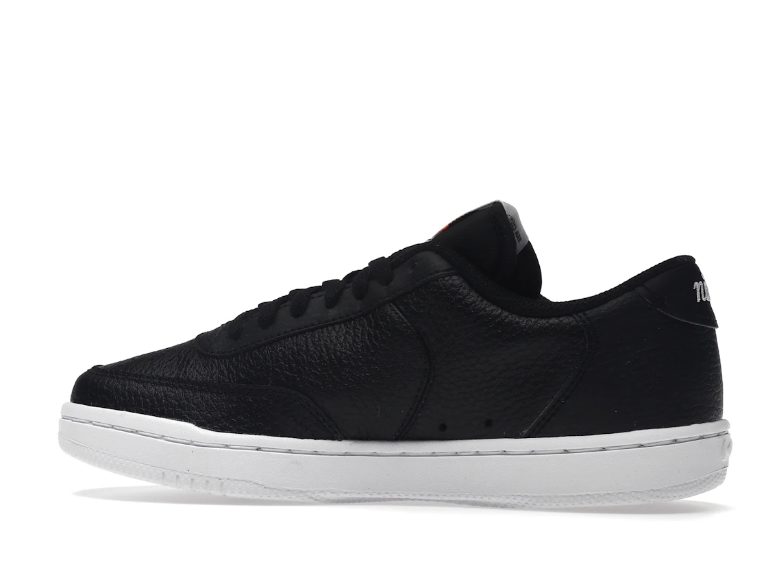 Vue 21 de Nike Vintage Court Premium Black 