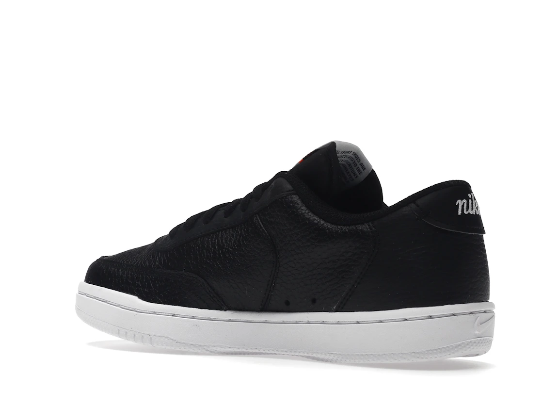 Vue 23 de Nike Vintage Court Premium Black 