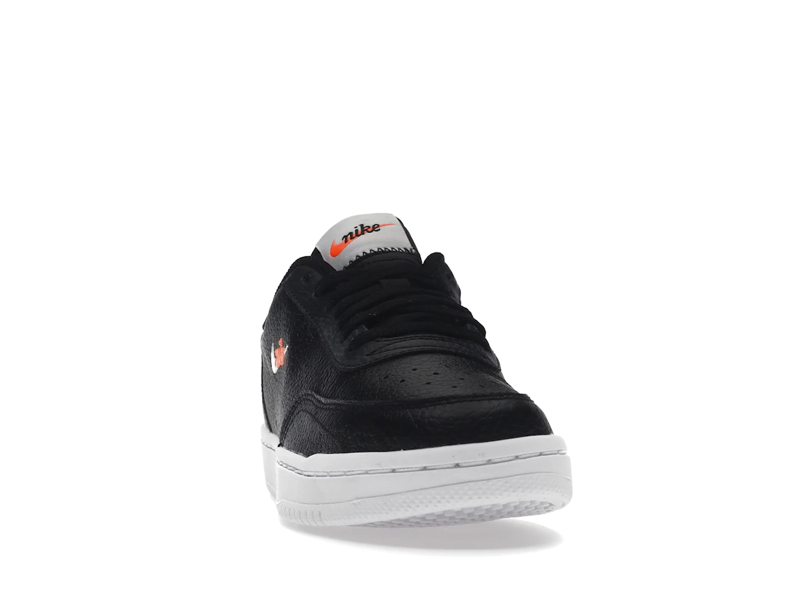 Vue 9 de Nike Vintage Court Premium Black 