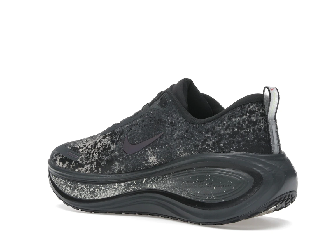 Vue 23 de Nike Vomero Plus Anthracite Oatmeal Black