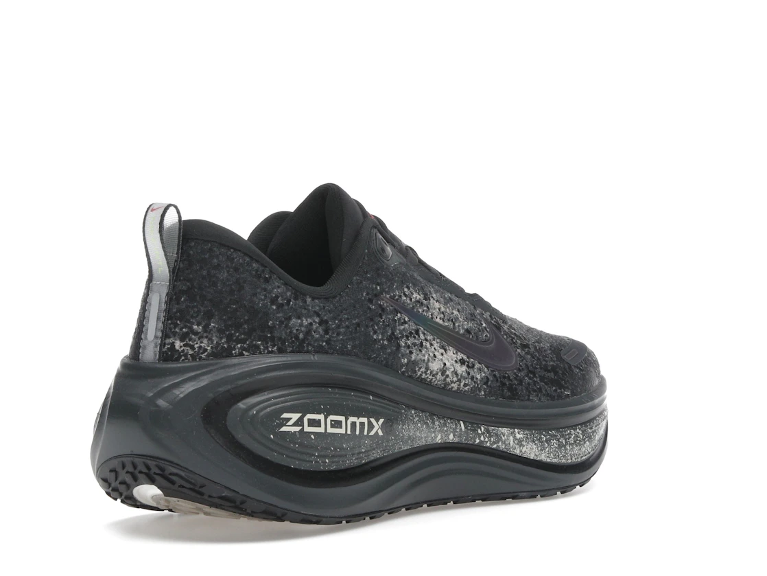 Vue 32 de Nike Vomero Plus Anthracite Oatmeal Black