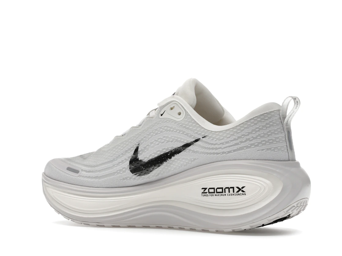 Vue 22 de Nike Vomero Plus Run