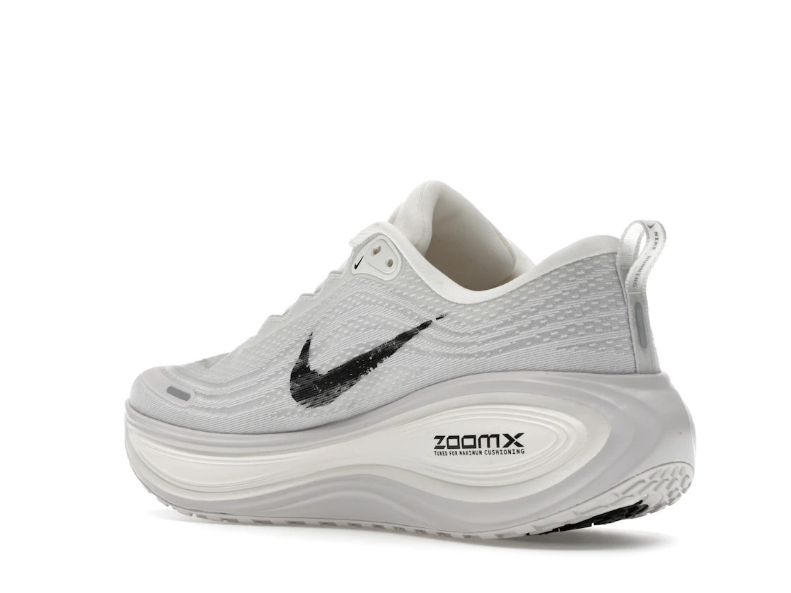 Vue 23 de Nike Vomero Plus Run
